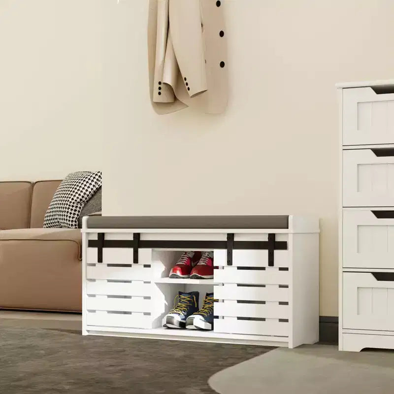 Banc à chaussures pour l'entrée