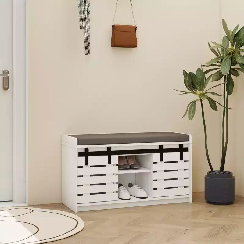 Banc à chaussures pour l'entrée