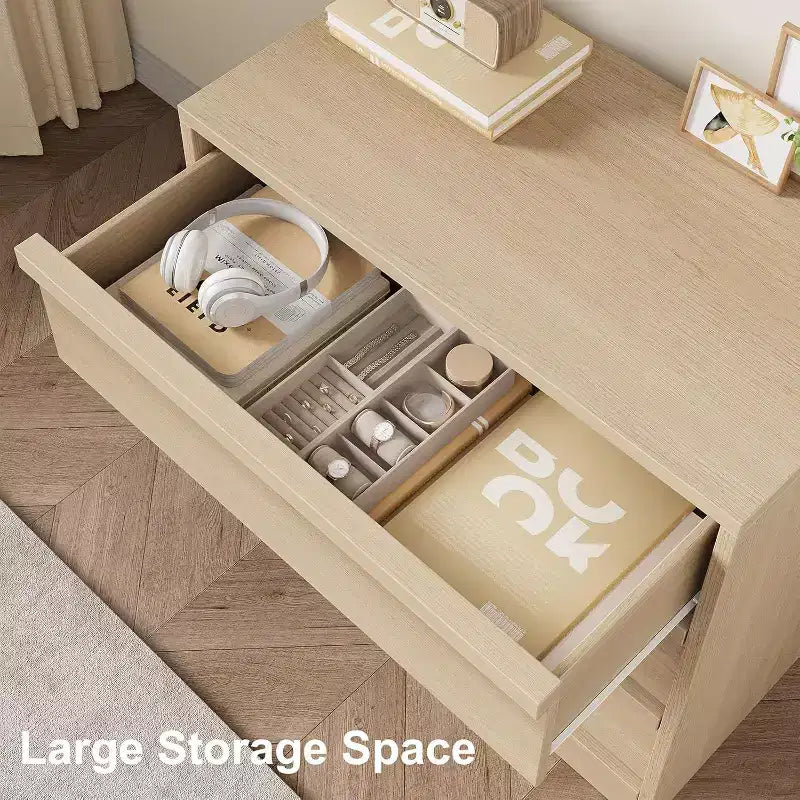 Commode de chevet en chêne naturel