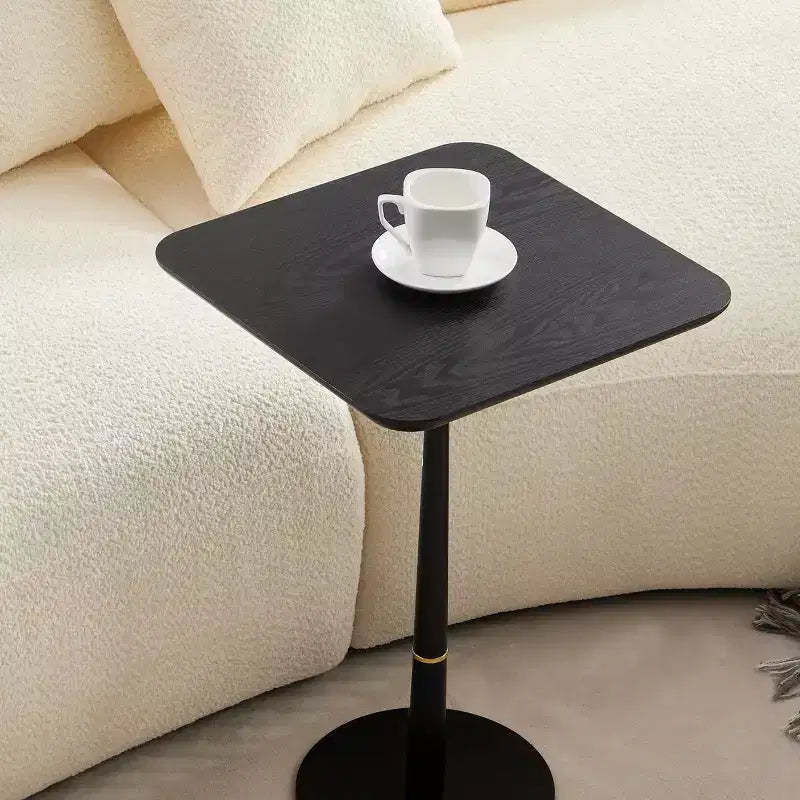 Table d'appoint carrée