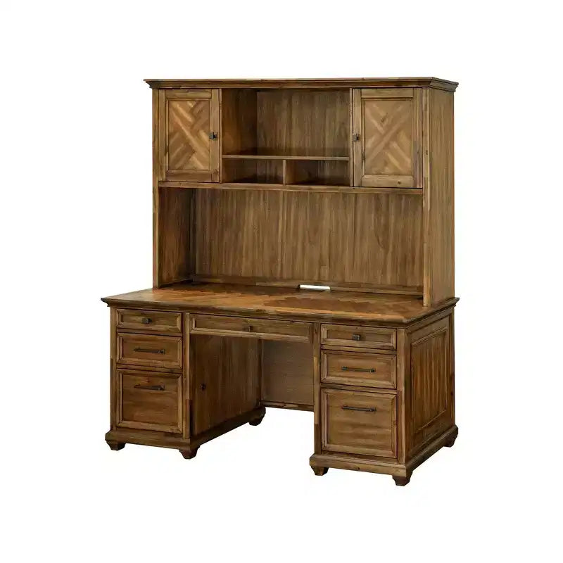 Vaisselier en bois traditionnel